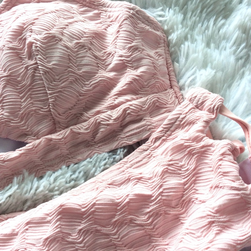 NWT Cupshe Textured Ruched Drawstring Bikini - Picture 6 of 9